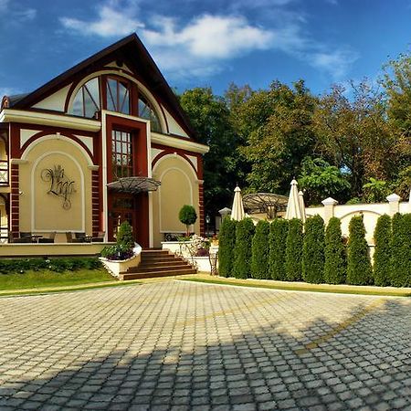 Hotel Vila Lago Palić エクステリア 写真
