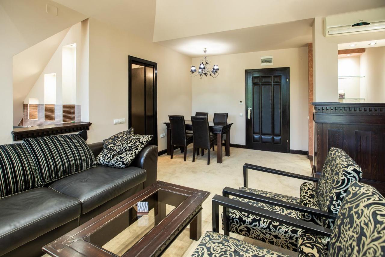 Hotel Vila Lago Palić エクステリア 写真