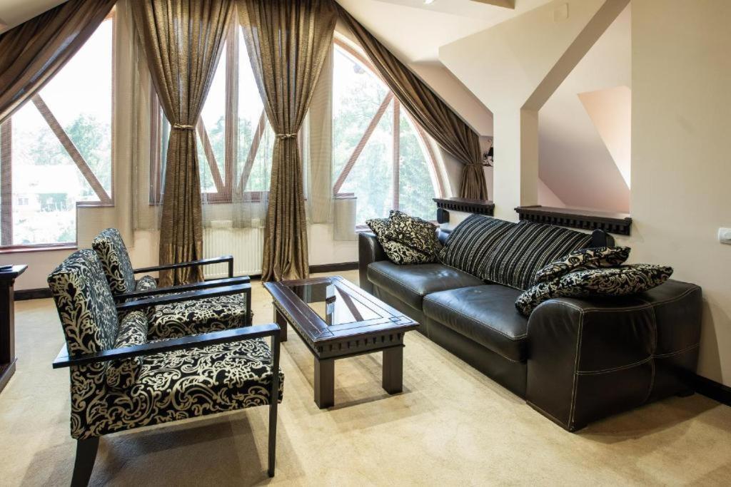 Hotel Vila Lago Palić エクステリア 写真