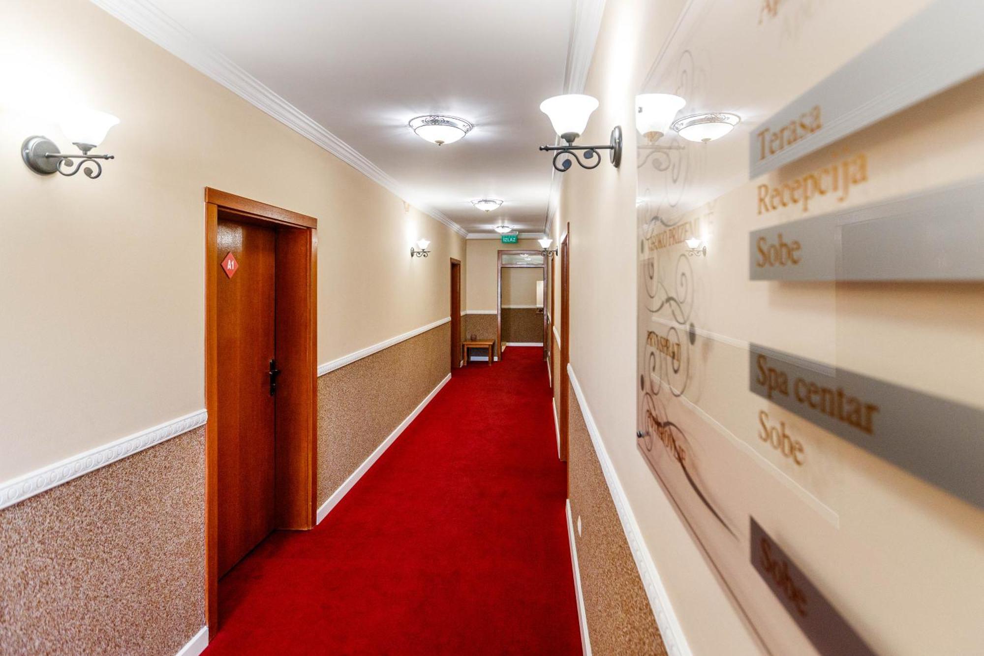 Hotel Vila Lago Palić エクステリア 写真